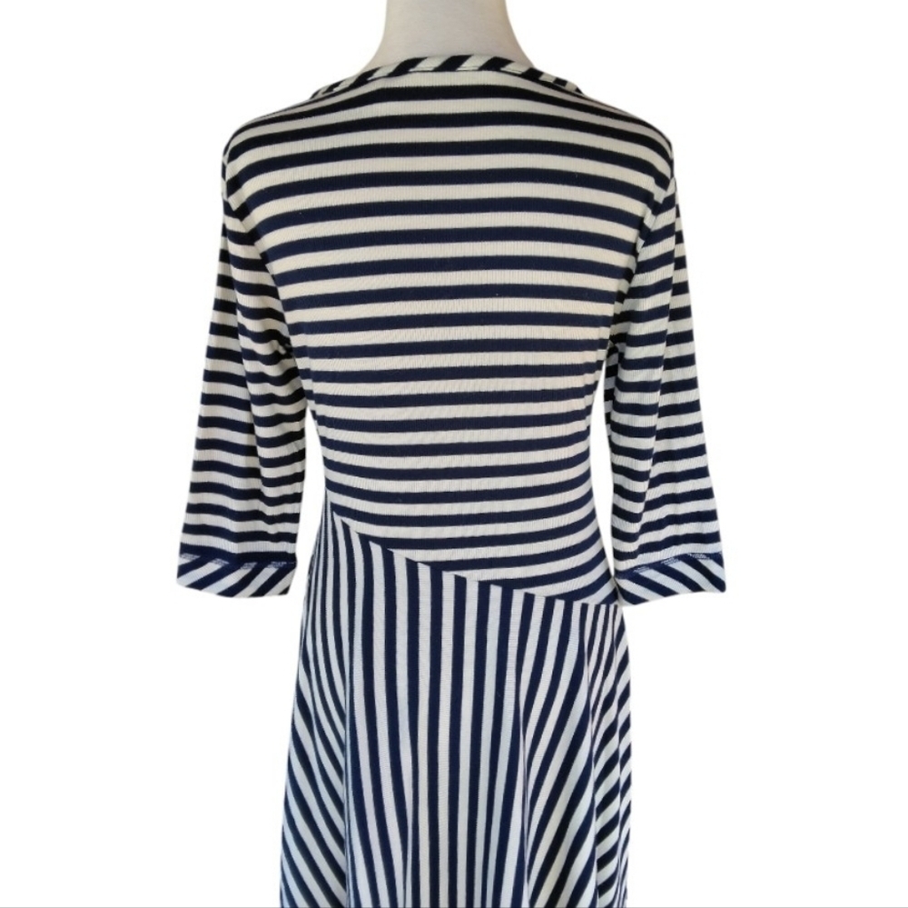 Soft Surroundings Striped Ribbed Navy & White Asymmetric Hem Dress Size Small - Picture 6 of 10